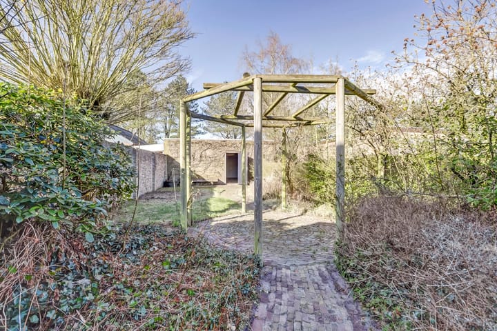 Foto 32 van Antwerpsestraat 181