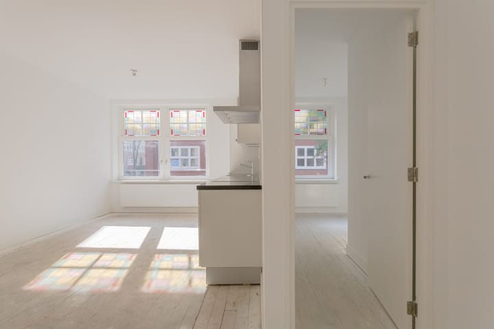 Foto 9 van Marowijnestraat 4-1