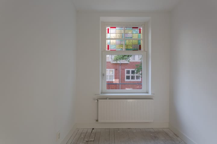 Foto 11 van Marowijnestraat 4-1