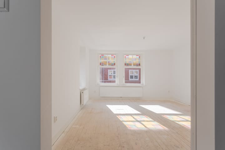 Foto 12 van Marowijnestraat 4-1