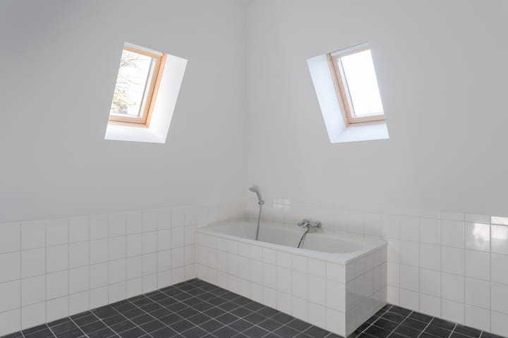 Foto 22 van Marowijnestraat 4-1