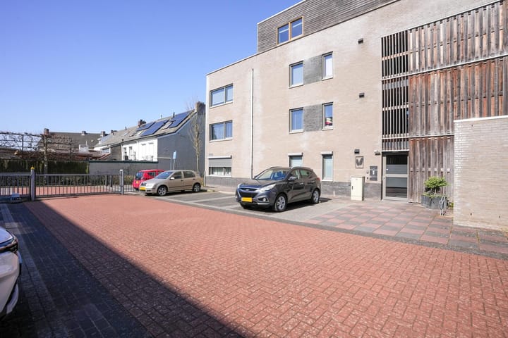 Foto 3 van Prickhof 8