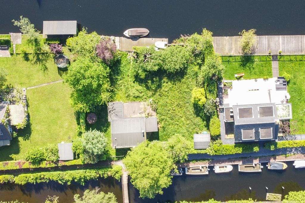 2-bedroom freehold villa in Vinkeveen — photo 2 of 5