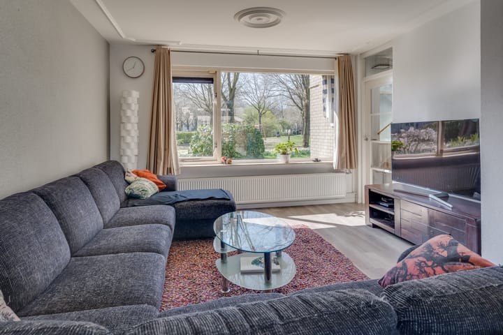 Foto 2 van Valkeniersborch 30