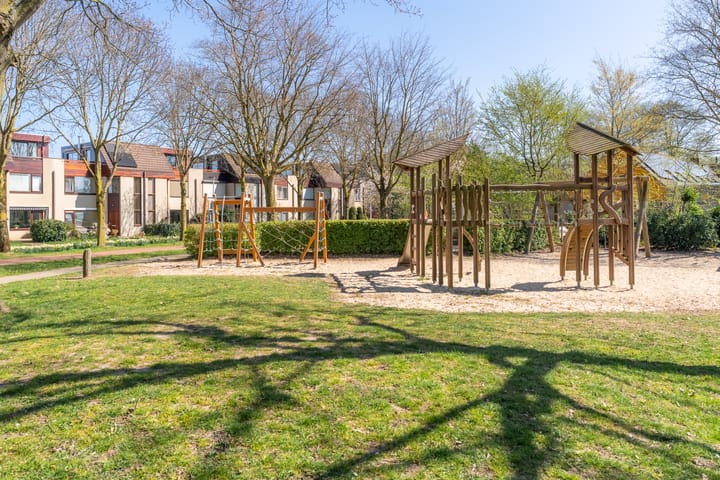 Foto 3 van Valkeniersborch 30