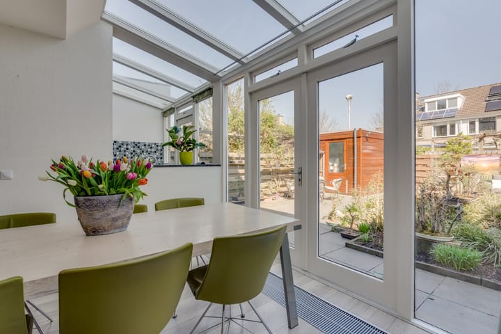 Foto 5 van Valkeniersborch 30