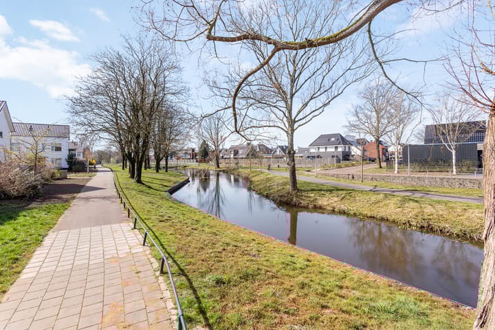 Photo 19 of Nachtegaalstraat 18