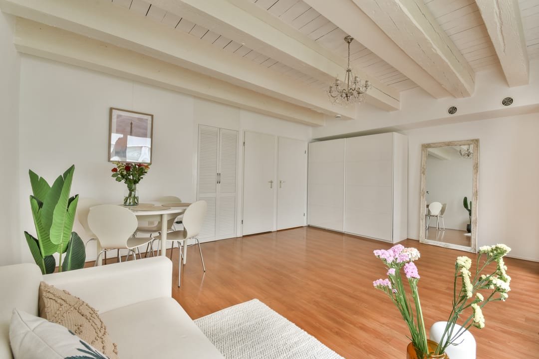 Foto 8 van Nieuwe Uilenburgerstraat 13-C