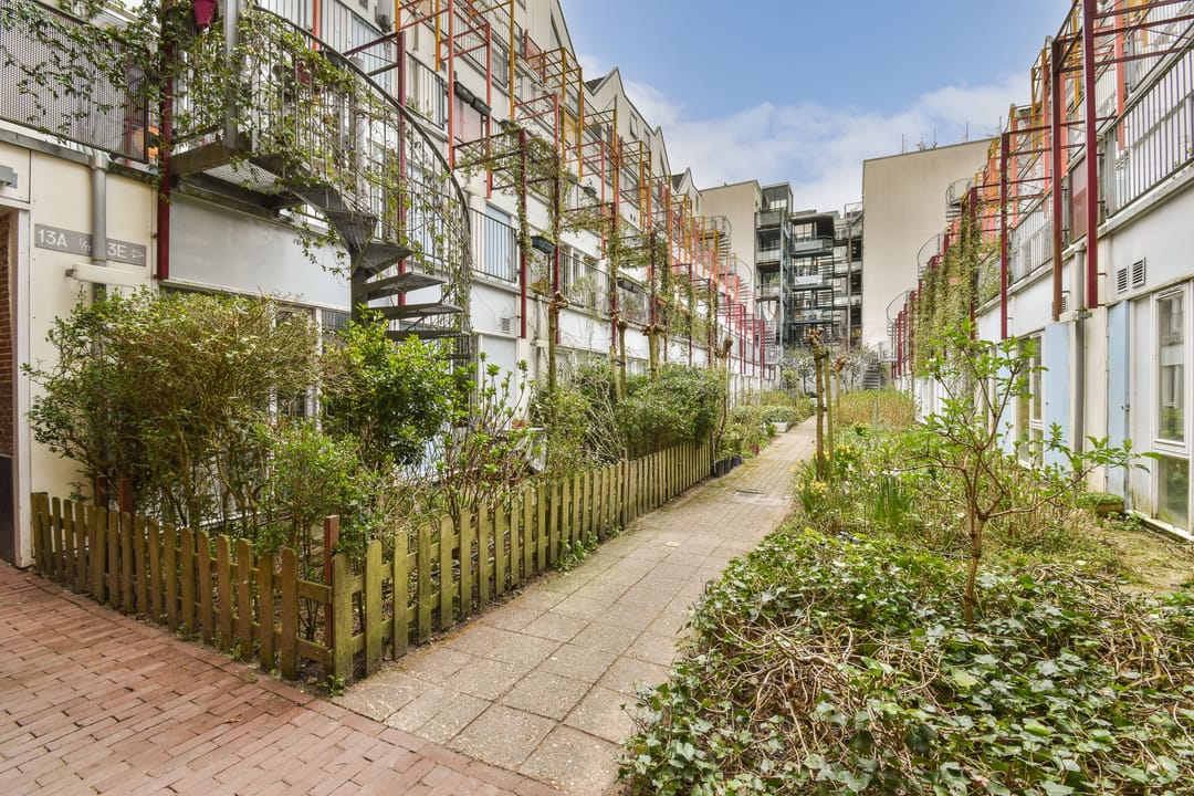 Foto 13 van Nieuwe Uilenburgerstraat 13-C