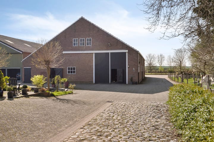 Photo 26 of van Hattumstraat 16