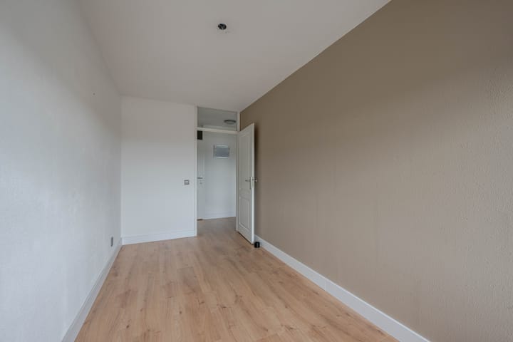 Foto 13 van Strevelsweg 853