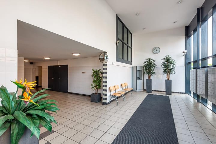 Foto 24 van Strevelsweg 853