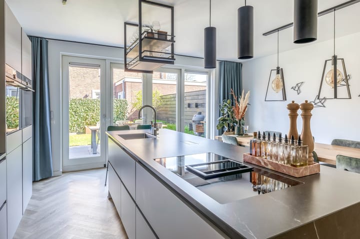 Foto 10 van Sluisstraat 8