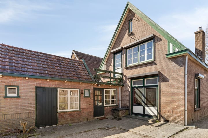 Foto 28 van Spoorstraat 9