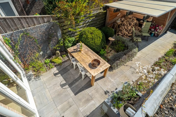 Foto 43 van Aagje Dekenstraat 18