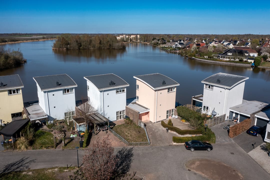 Foto 1 van Kuifreiger 24