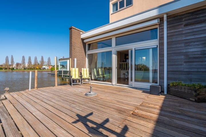 Foto 17 van Kuifreiger 24