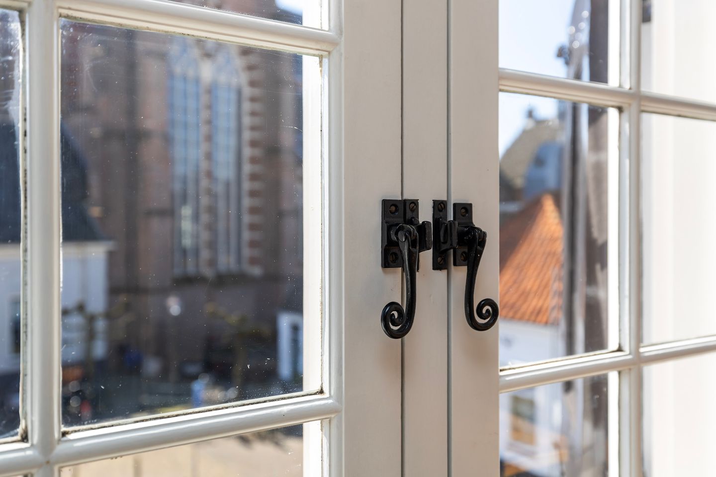 Foto 25 van Klooster Leuterstraat 27-B