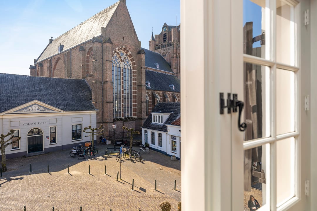 Foto 26 van Klooster Leuterstraat 27-B