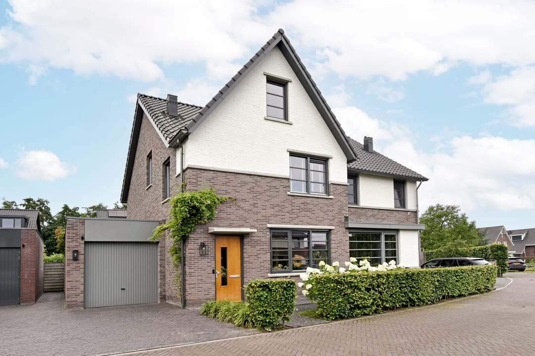 Photo 1 of Beekbergengoed 9