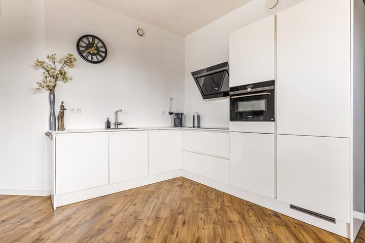 Foto 19 van Louis Armstrongweg 60-G