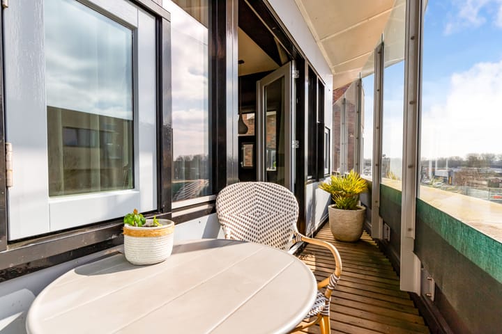 Foto 25 van Louis Armstrongweg 60-G