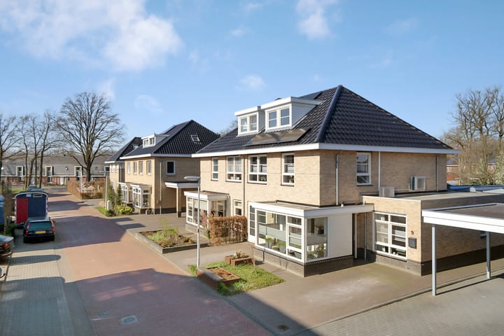 Foto 5 van Raanhuisstraat 9