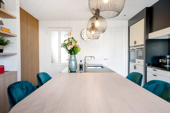 Foto 16 van Raanhuisstraat 9