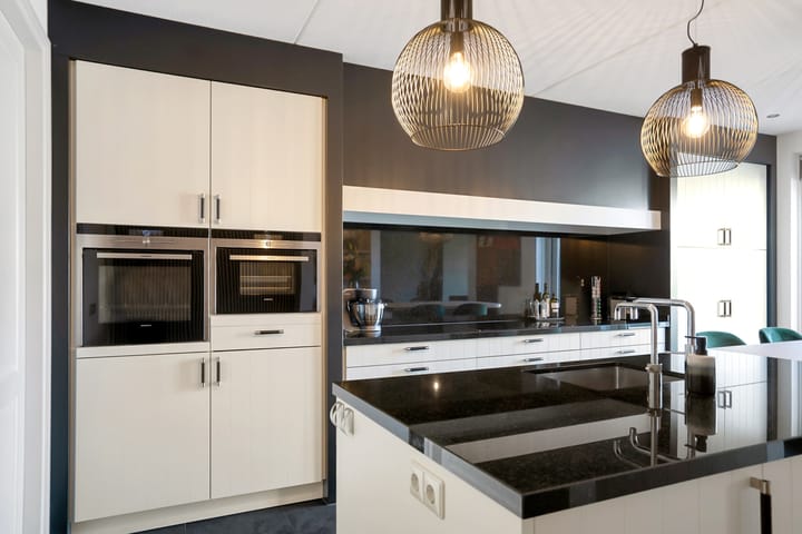 Foto 18 van Raanhuisstraat 9