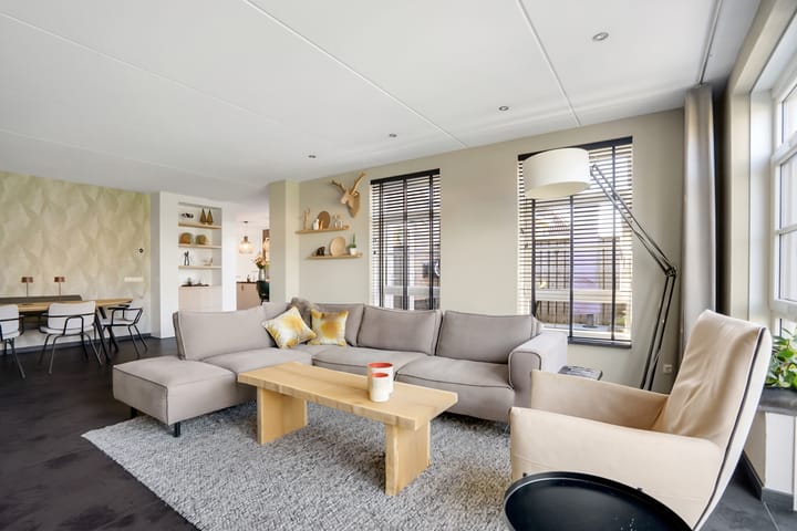 Foto 24 van Raanhuisstraat 9