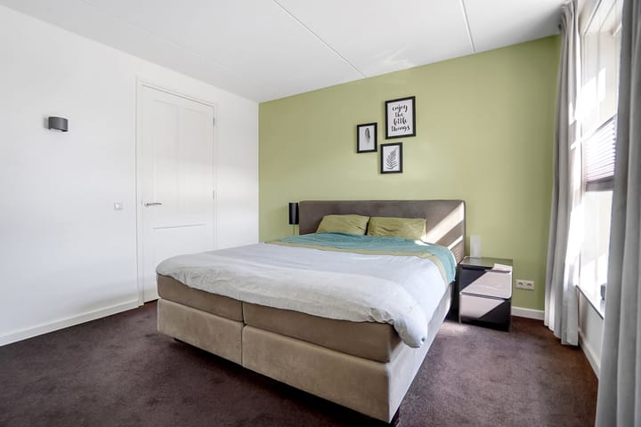 Foto 29 van Raanhuisstraat 9