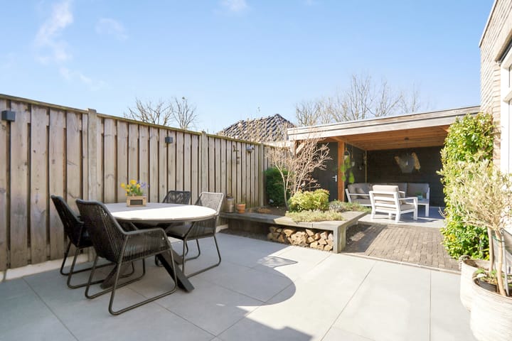 Foto 48 van Raanhuisstraat 9