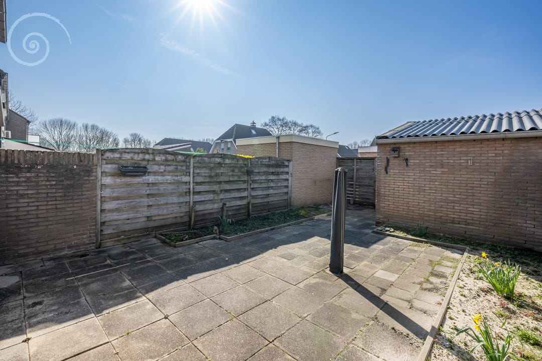 Photo 22 of Baron van Brienenstraat 13