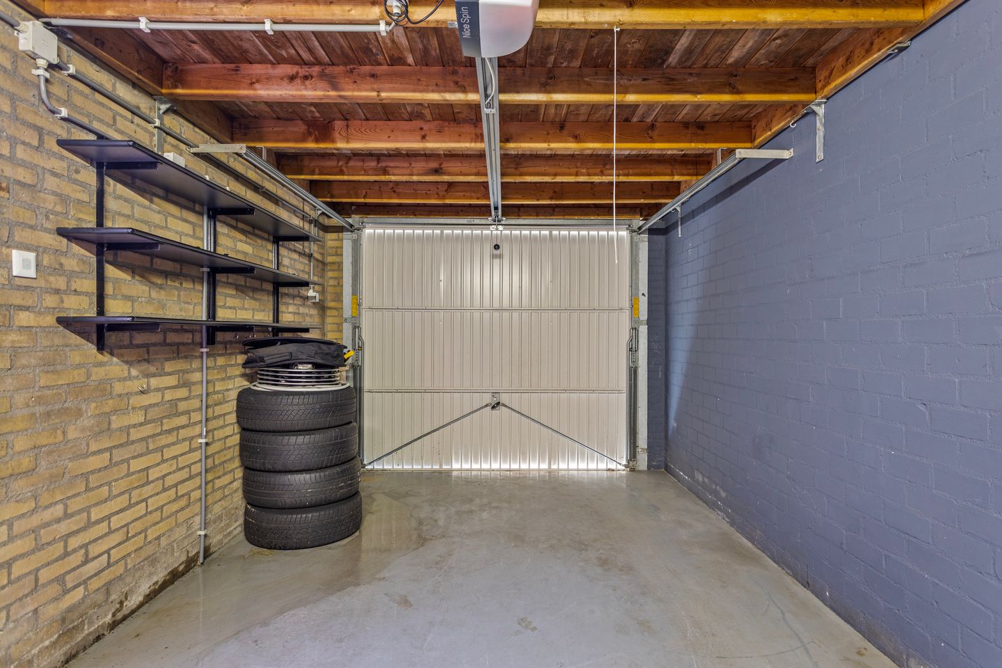 Foto 35 van Donauring 89