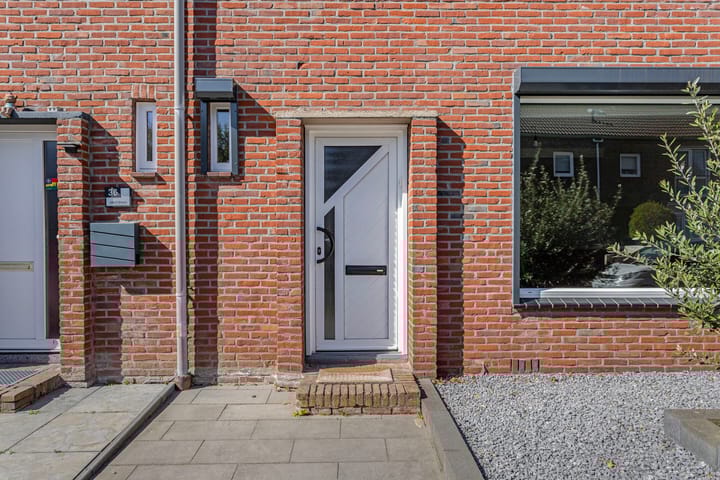 Photo 2 of Leonard Meullenersstraat 38