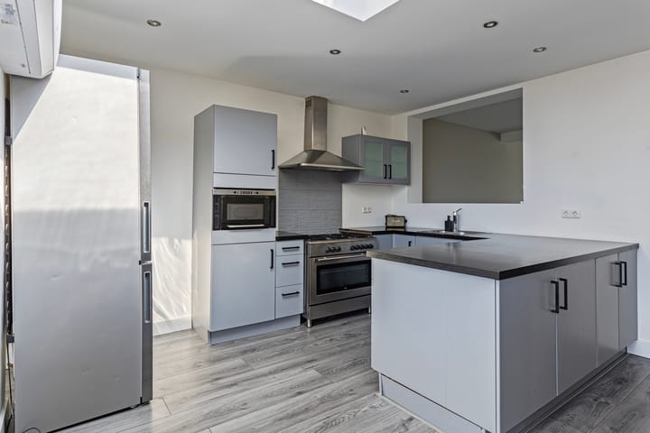 Photo 3 of Leonard Meullenersstraat 38