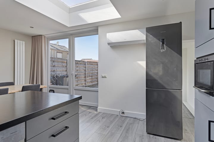 Foto 14 van Leonard Meullenersstraat 38