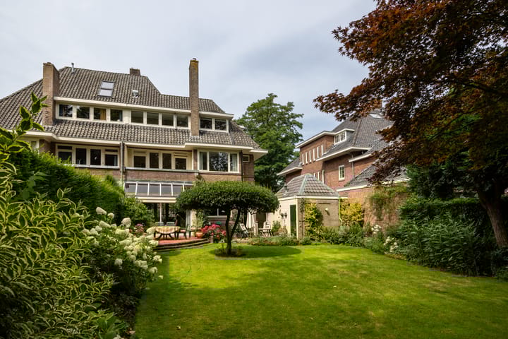 Foto 2 van Emmalaan 6