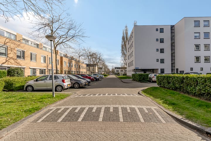 Foto 24 van Gleditsiastraat 77