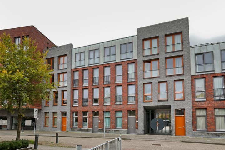 Photo 2 of Nijlandstraat 74