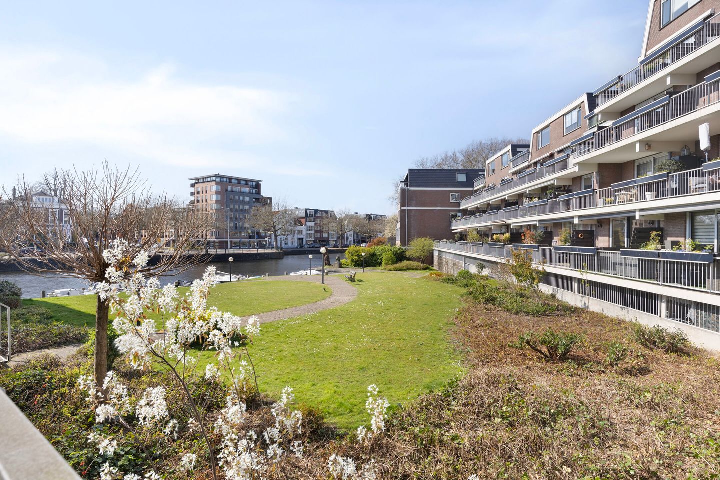 Foto 1 van Westvest 137