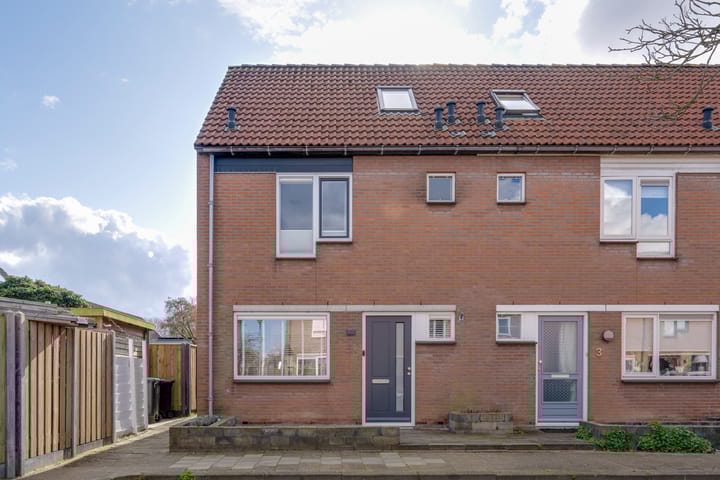 Foto 7 van Dovenetelstraat 1