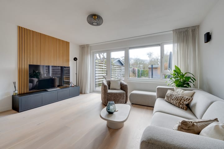 Foto 10 van Dovenetelstraat 1