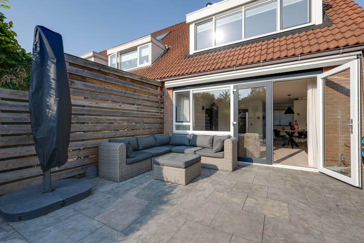 Foto 33 van Dovenetelstraat 1