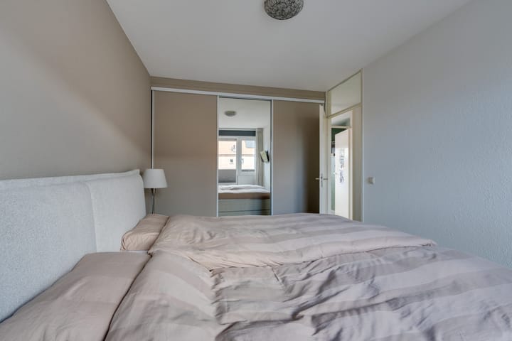 Foto 37 van Dovenetelstraat 1