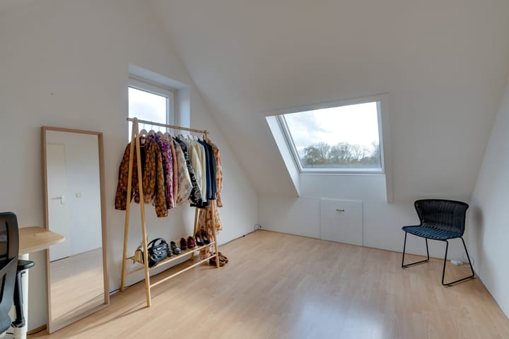 Foto 47 van Dovenetelstraat 1