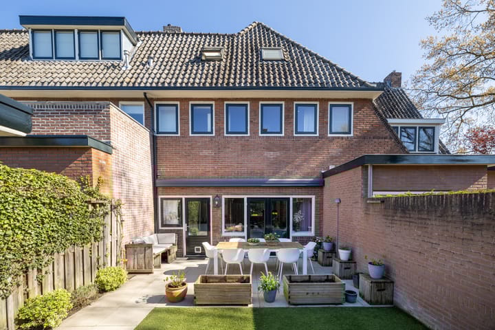 Foto 13 van Lothariuslaan 54