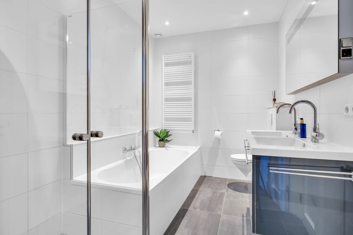 Foto 21 van Lothariuslaan 54