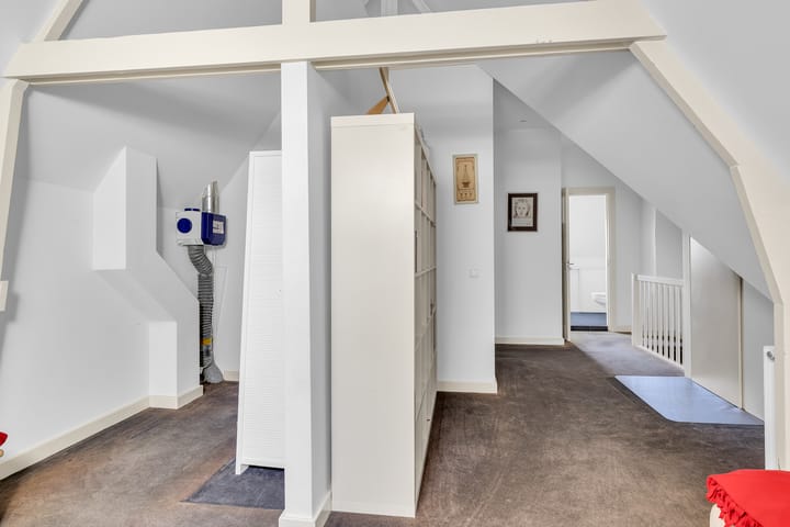 Foto 29 van Lothariuslaan 54