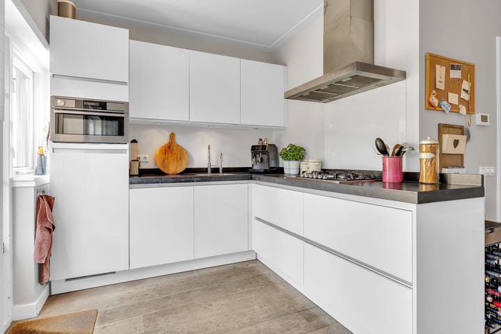 Foto 10 van Lothariuslaan 54